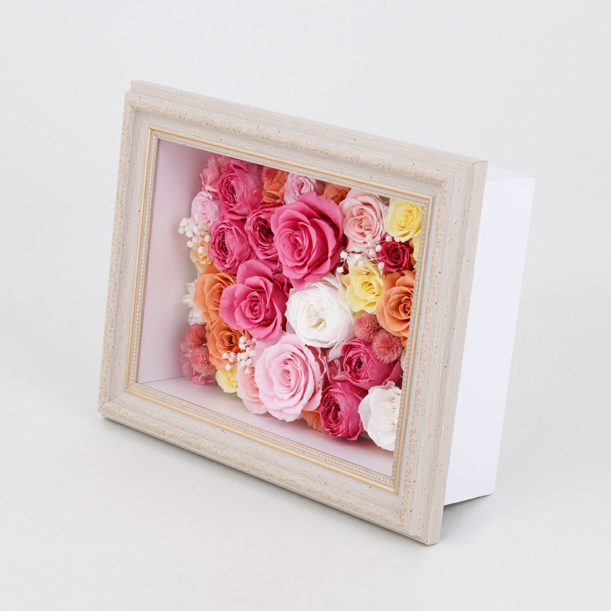 プリザーブドフラワー[358][359]