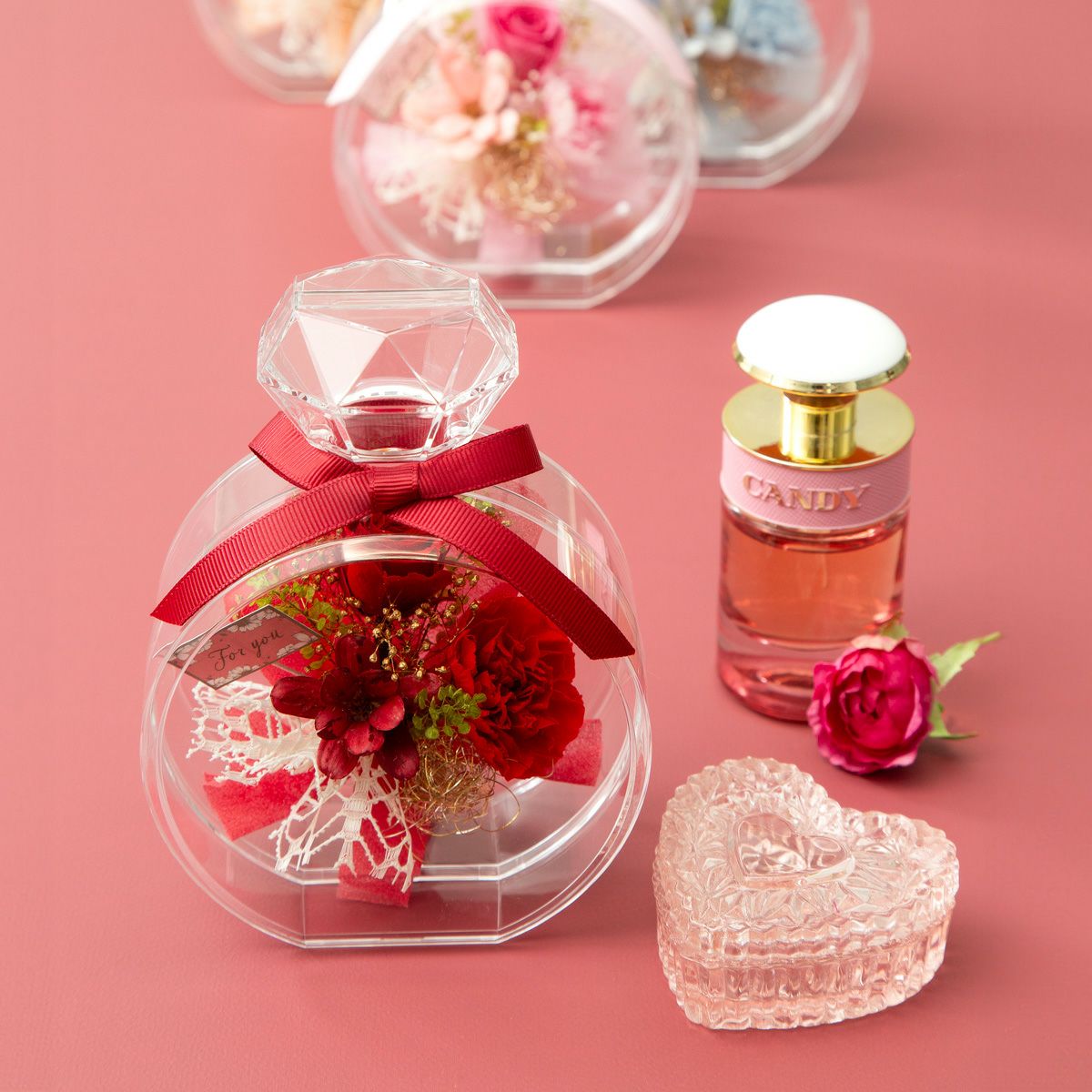 プリザーブドフラワー [338][340][341][342]