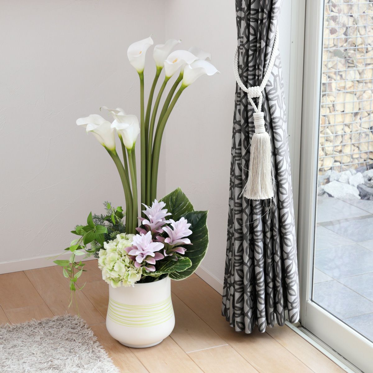 カラーリリー アレンジメント [48]