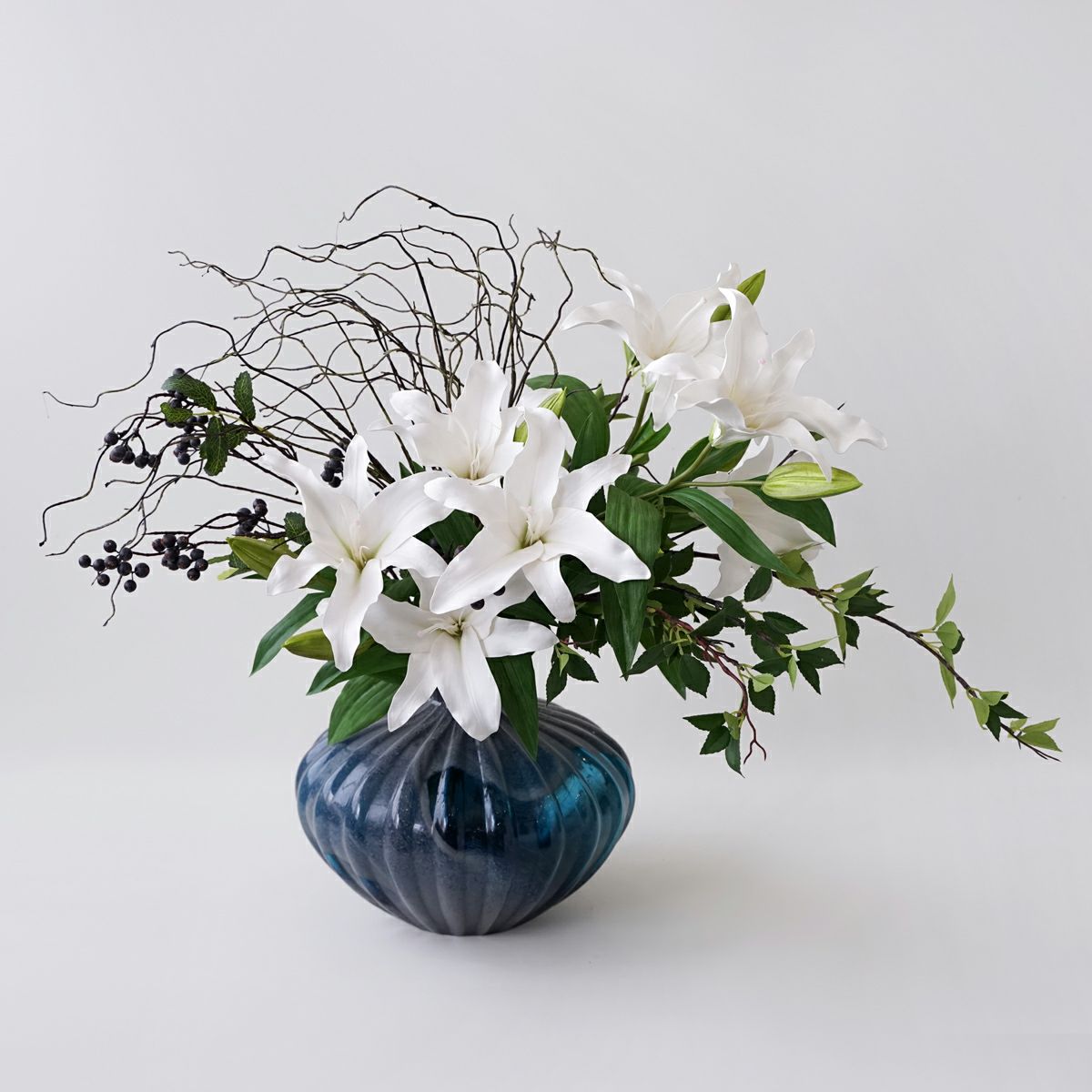 カサブランカリリー アレンジメント [P-11B]