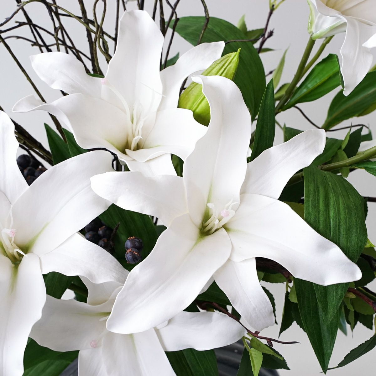 カサブランカリリー アレンジメント [P-11B]