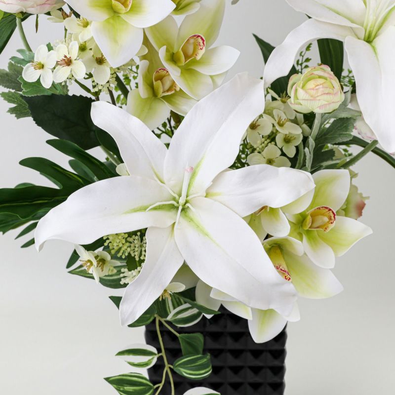 お供え カサブランカリリー アレンジメント [35]