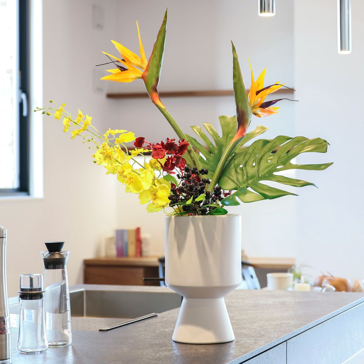 ストレリチア アレンジメント [AT-119]