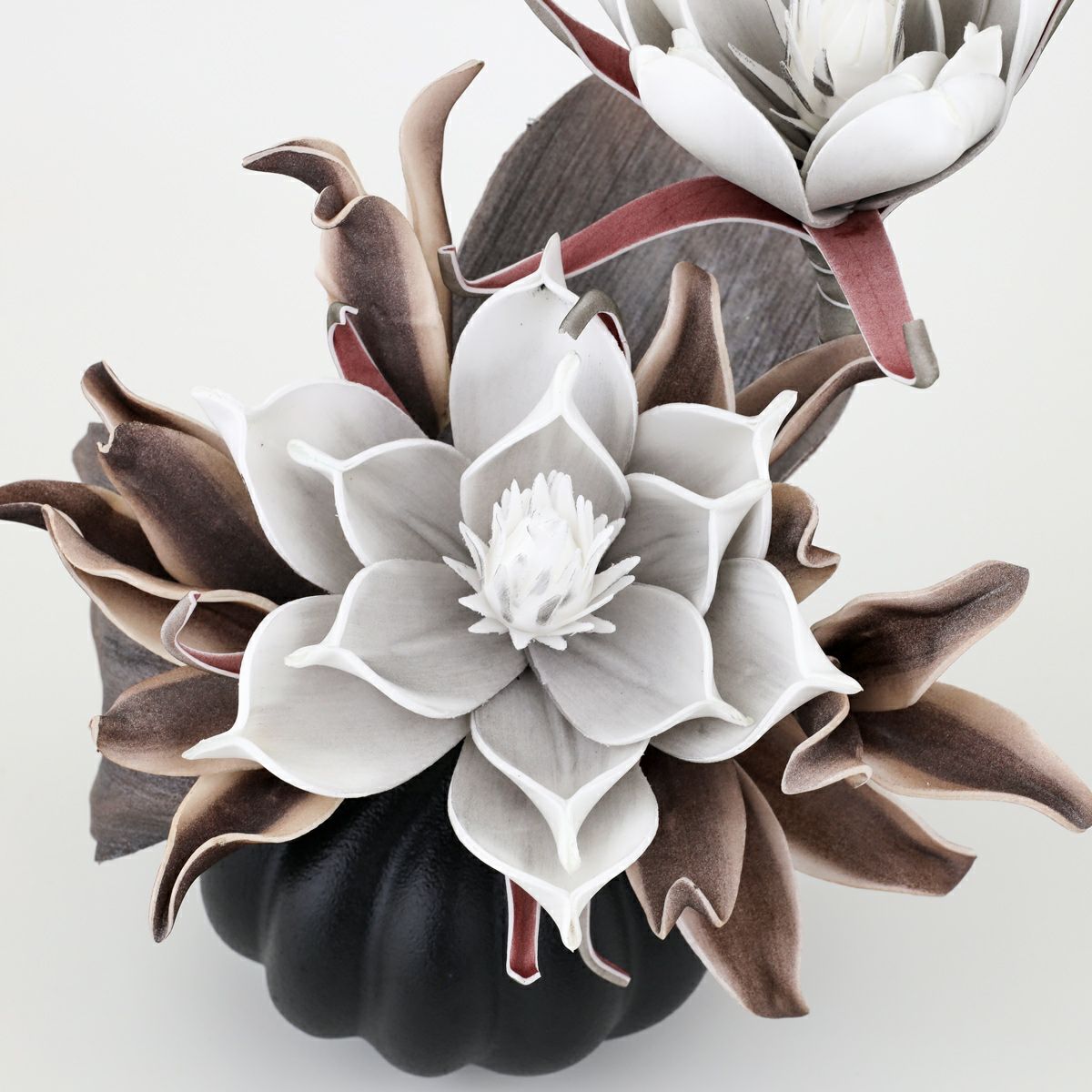 セピアフラワー アレンジメント [56]