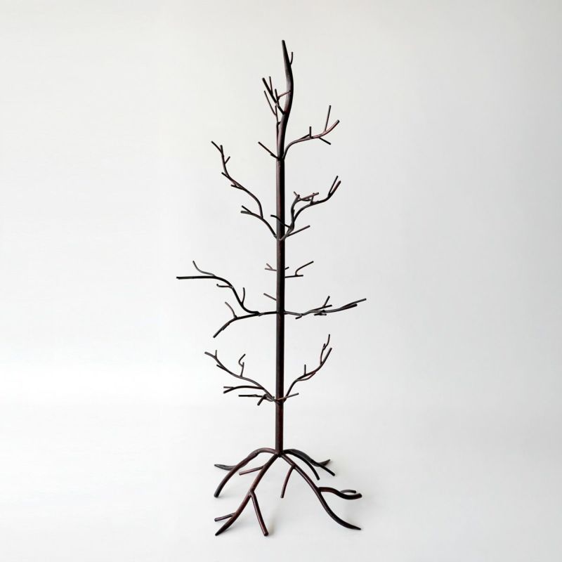 ツリー型アイアンスタンド