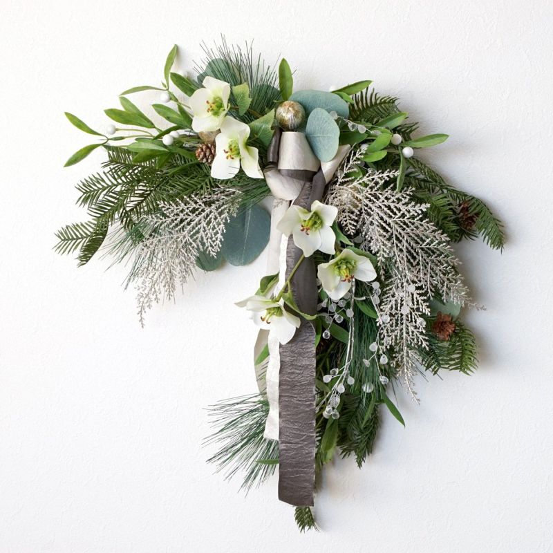 【クリスマスコレクション2025】 クリスマスローズ クレッセントリース [XM-118A]