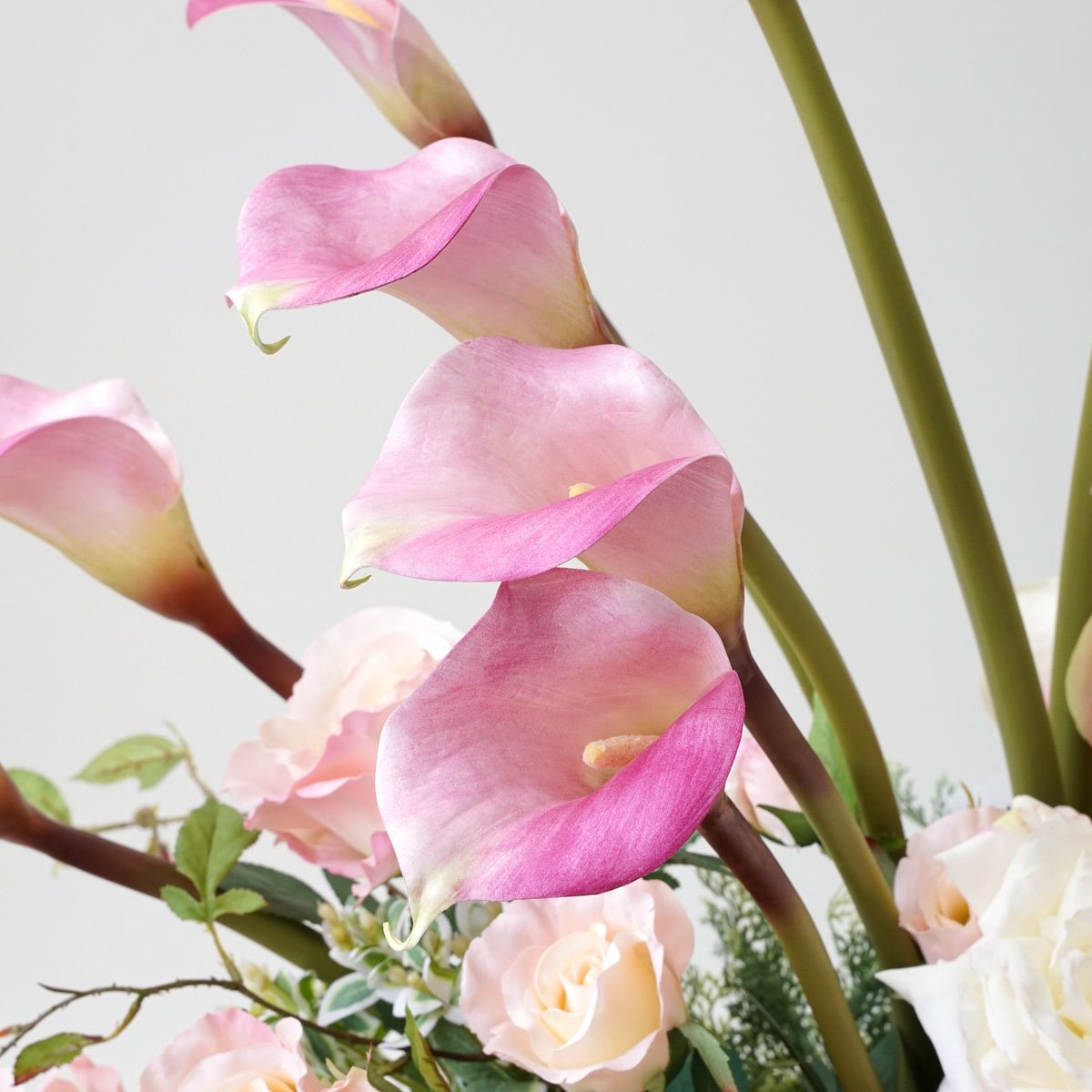 【特別価格】ローズ アレンジメント [P-25PK/WH02]