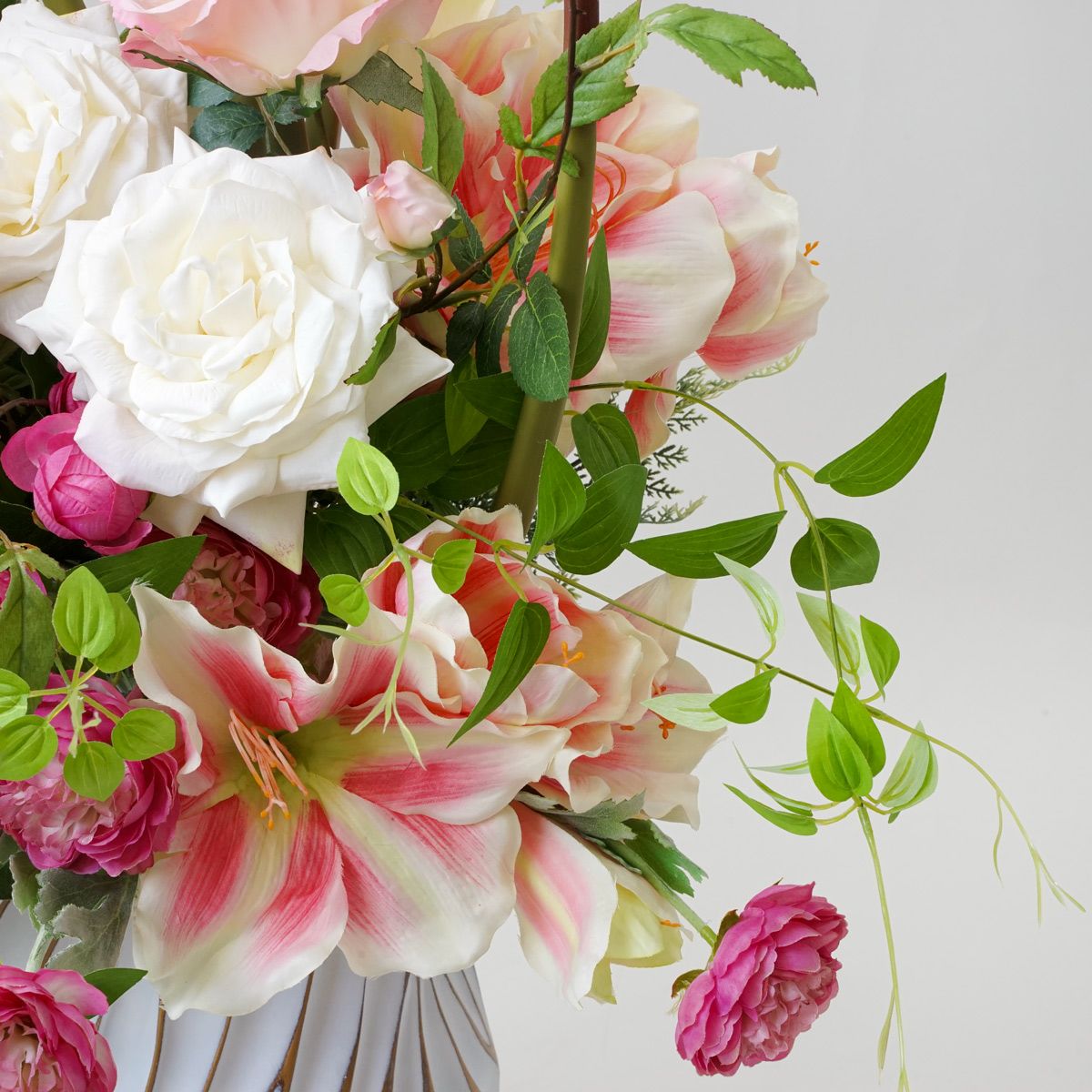 【特別価格】ローズ アレンジメント [P-25PK/WH02]